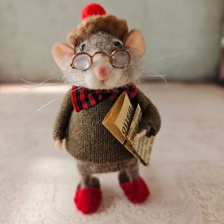 WhiskerWool – Handmade Needle-Felted Mouse Figurine