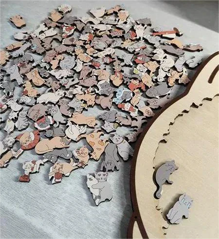 Kitty-Clique puzzle – dřevěné puzzle ve tvaru kočky