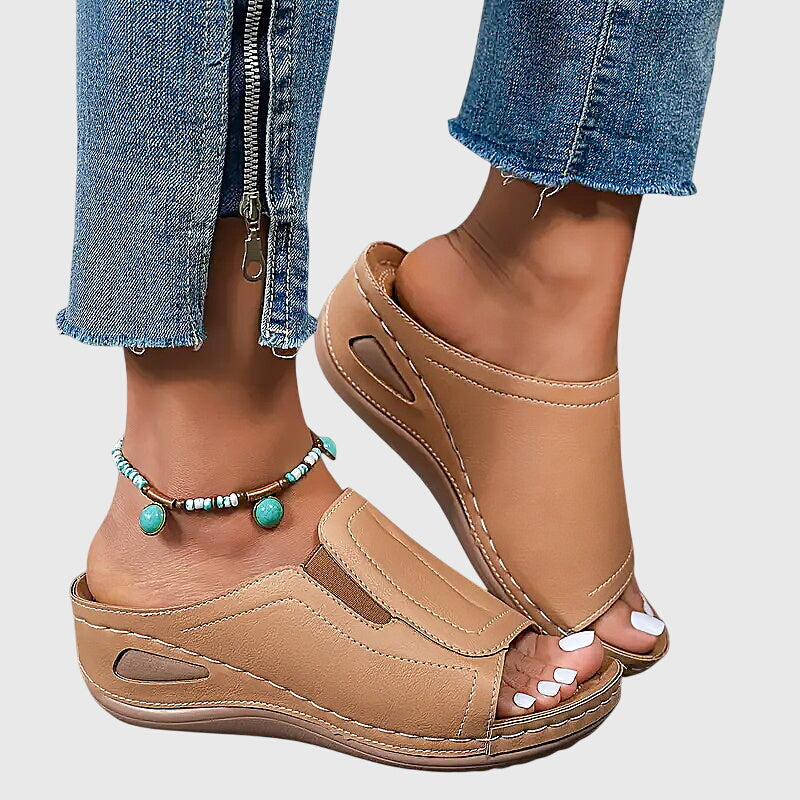 Aretha - Orthopedic Sandals