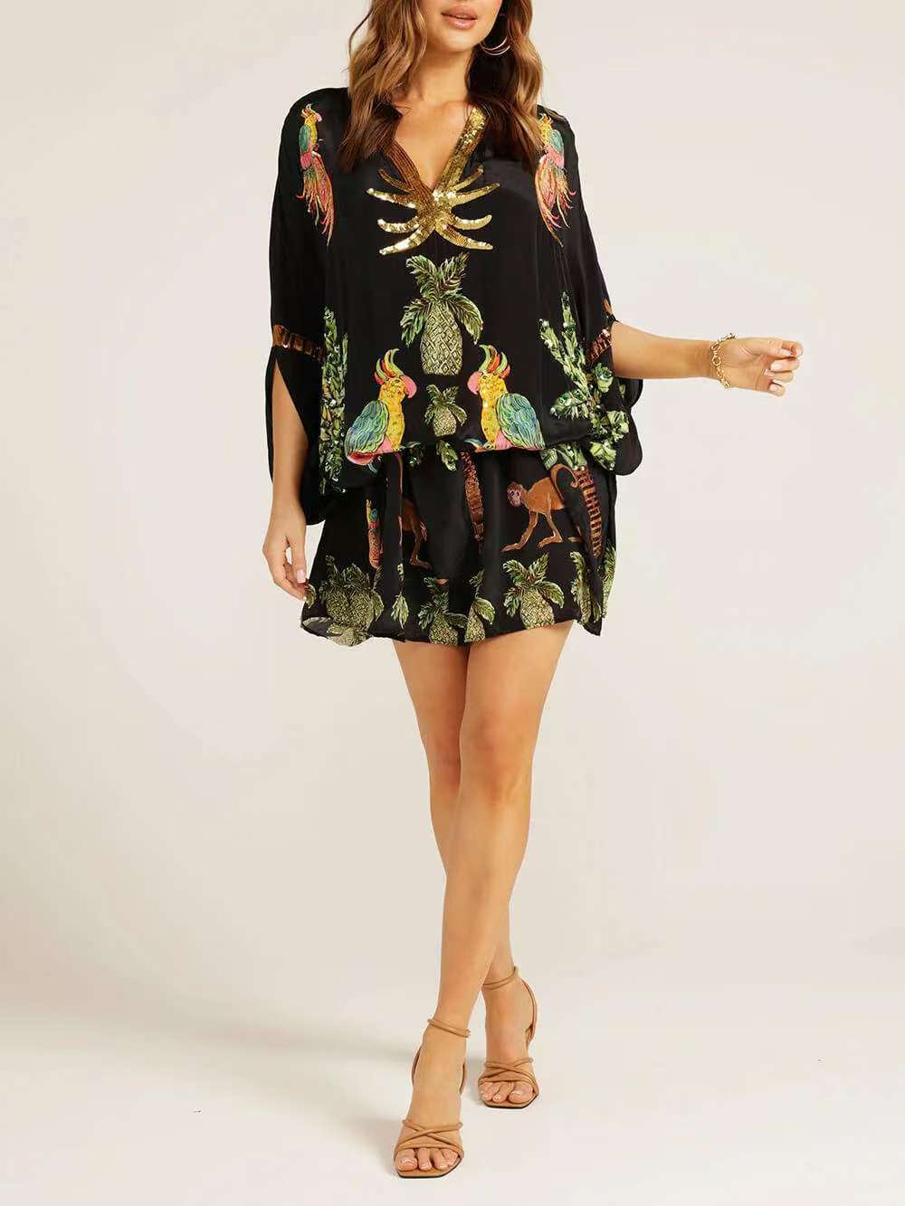 Women's Tropical Print V-Neck Maxi Dress with Relaxed Fit