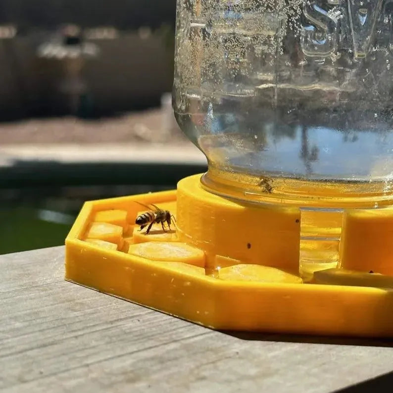 BeeBloom - Garden Pollinator Feeder