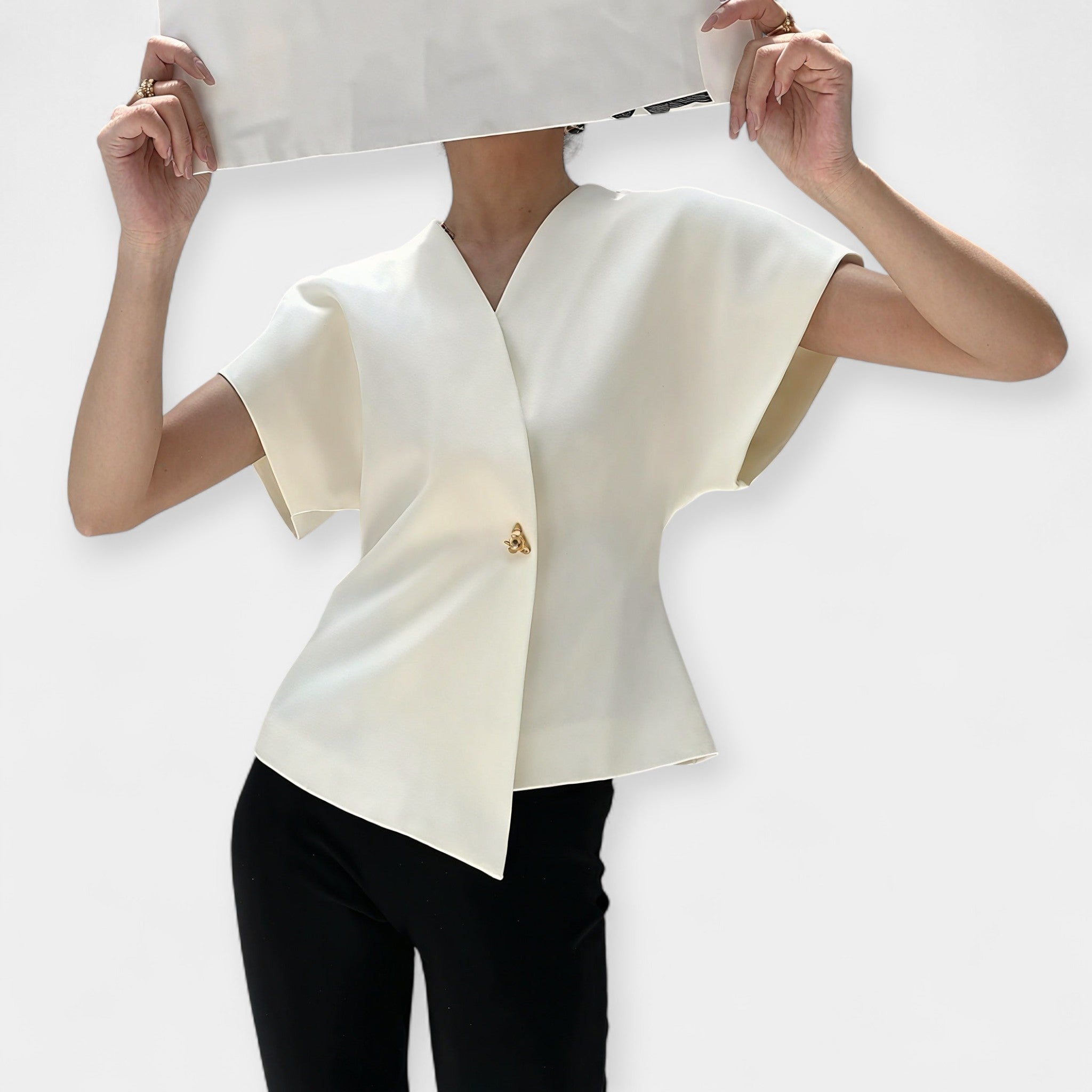 Minimalistický stylový top