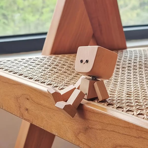 SwayMate — Handcrafted Wooden Swing Figure