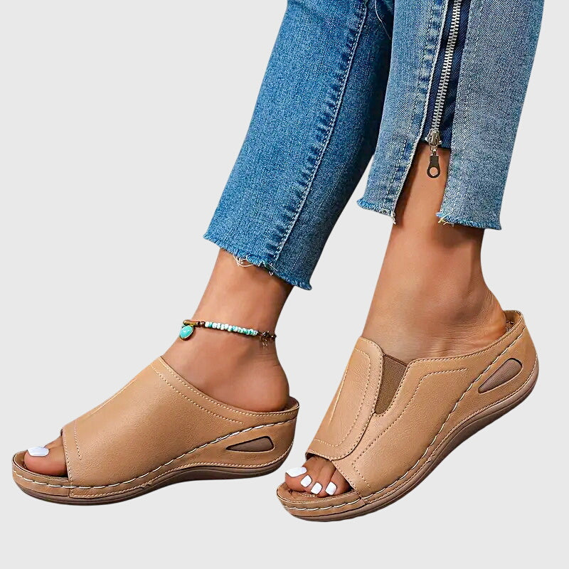 Aretha - Orthopedic Sandals