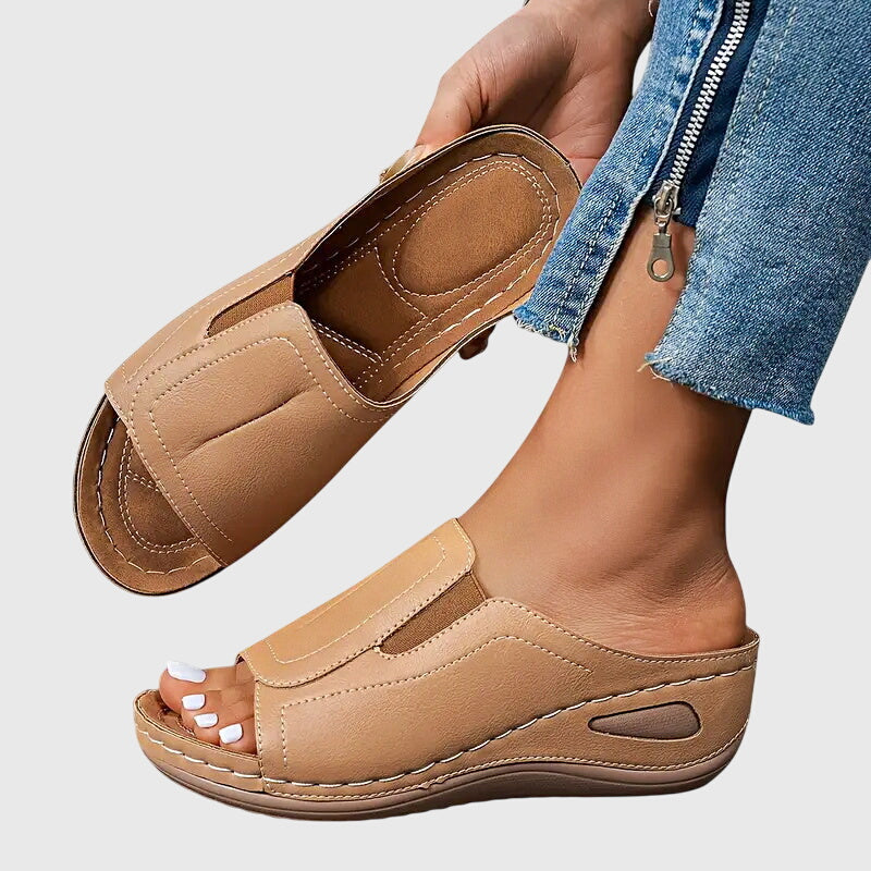 Aretha - Orthopedic Sandals