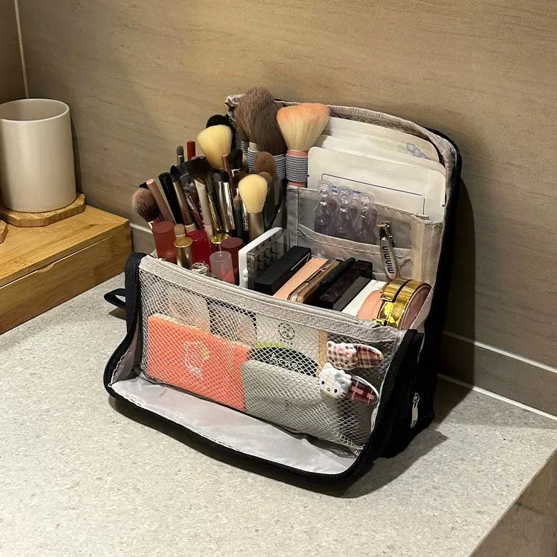 Lunette – Structured Makeup Organizer Bag
