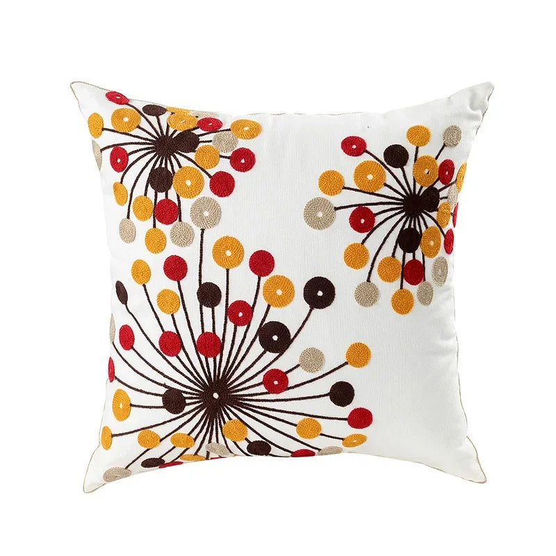 BloomLinen - Pudebetræk med broderede blomster
