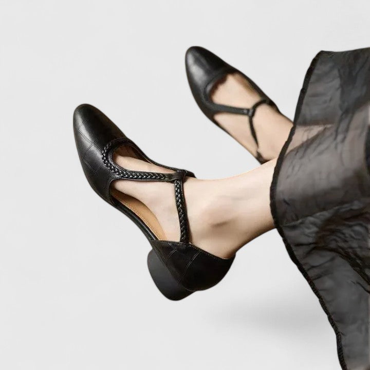 Delphine - Elegant Flat Sandals