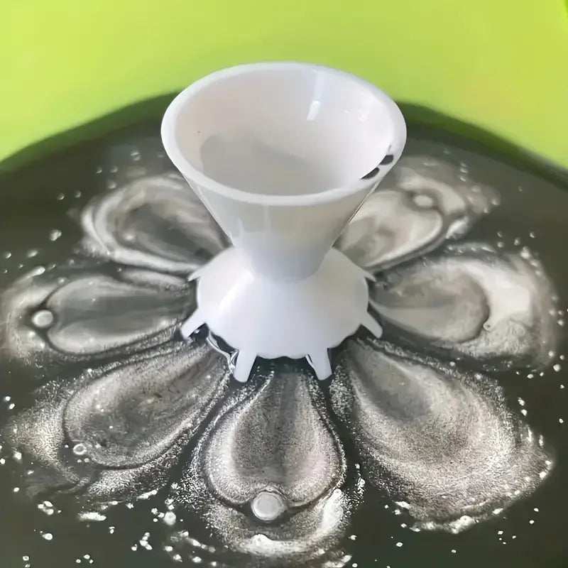 Fluid Art Bloom Pour Tool for Acrylic Painting