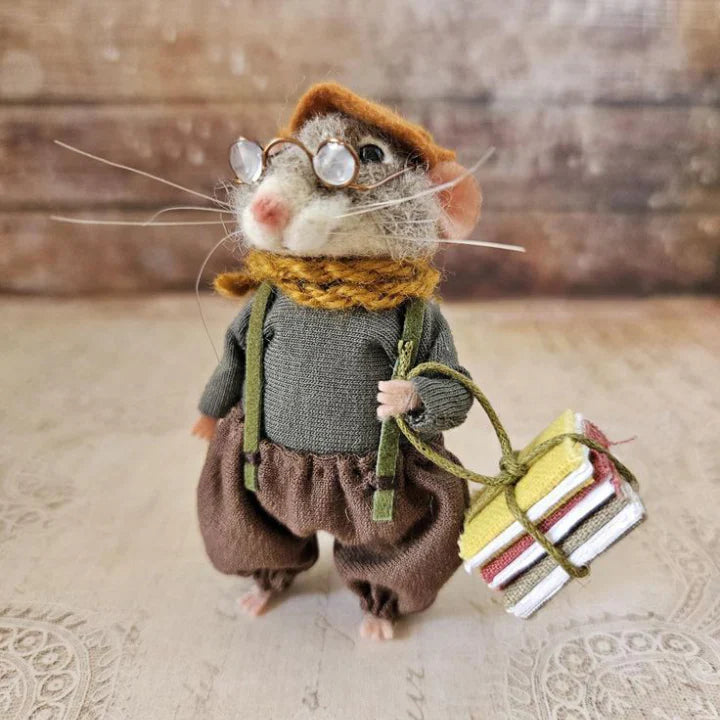 WhiskerWool – Handmade Needle-Felted Mouse Figurine
