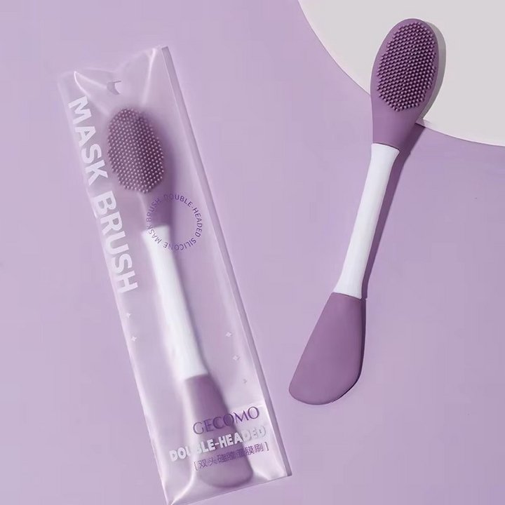 GlowGlide — Silicone Face Mask Applicator Brush
