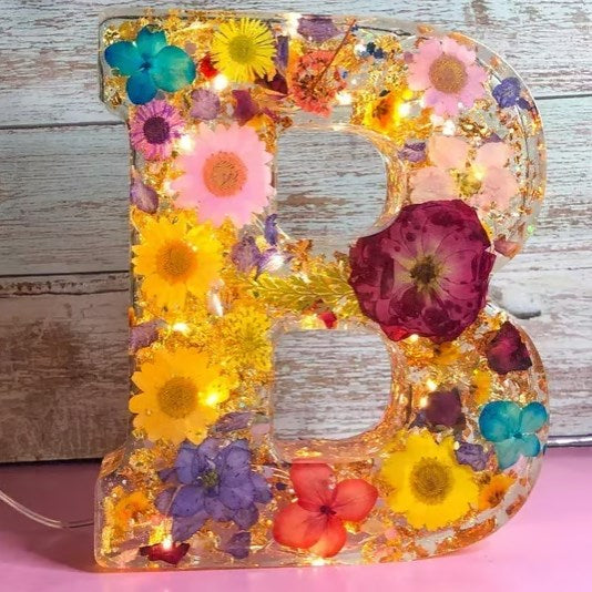 LunaBlossom - Floral LED Letter Lamp Personalized Decorative Light for Home Decor