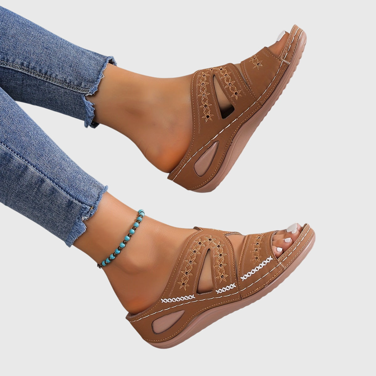 Noëlle - Lightweight Orthopedic Sandals