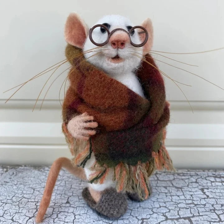 WhiskerWool – Handmade Needle-Felted Mouse Figurine