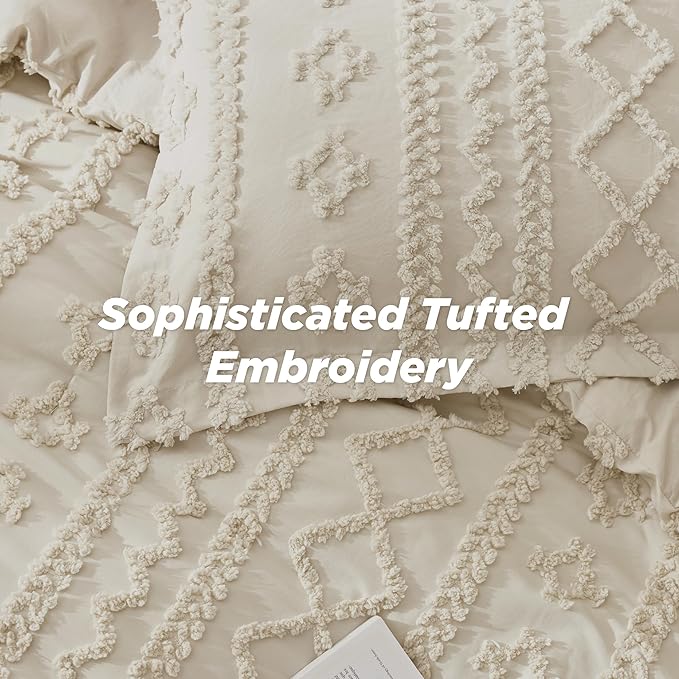 Solmere Tufted Boho Duvet Cover Set with Pillow Shams
