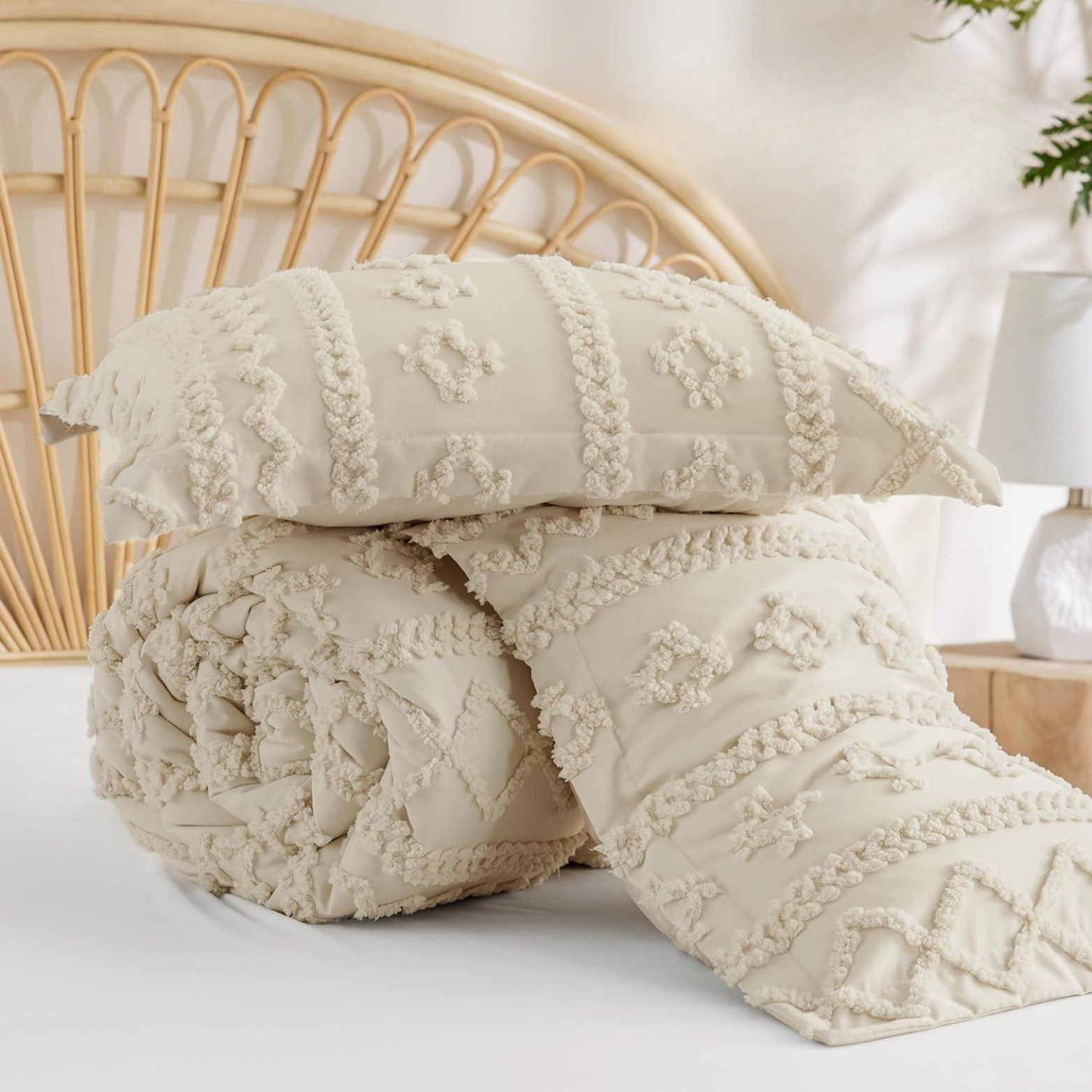 Solmere Tufted Boho Duvet Cover Set with Pillow Shams