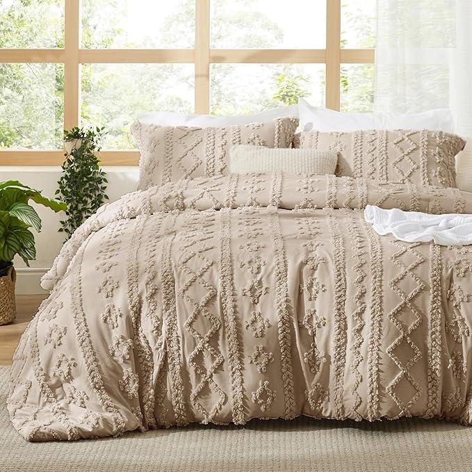 Solmere Tufted Boho Duvet Cover Set with Pillow Shams