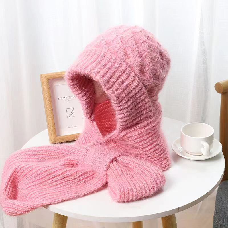 Dámská pletená sada čepice a šály pro pohodlný styl do chladného počasí