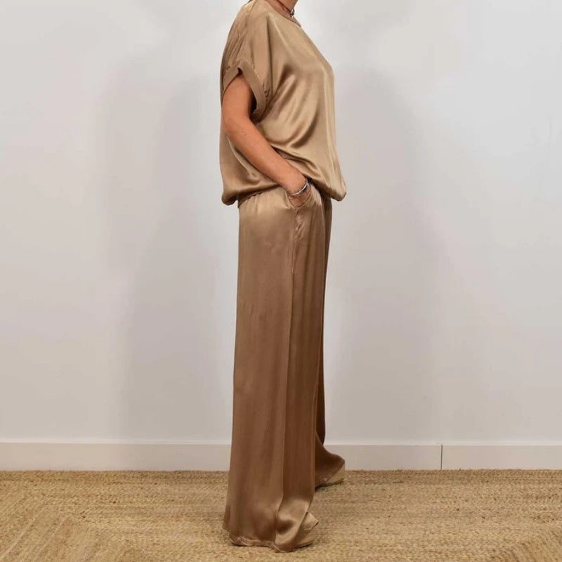 Rita - Elegant Two-Piece Set