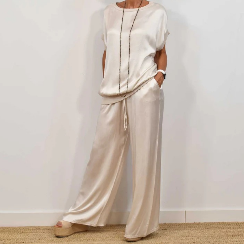 Rita - Elegant Two-Piece Set