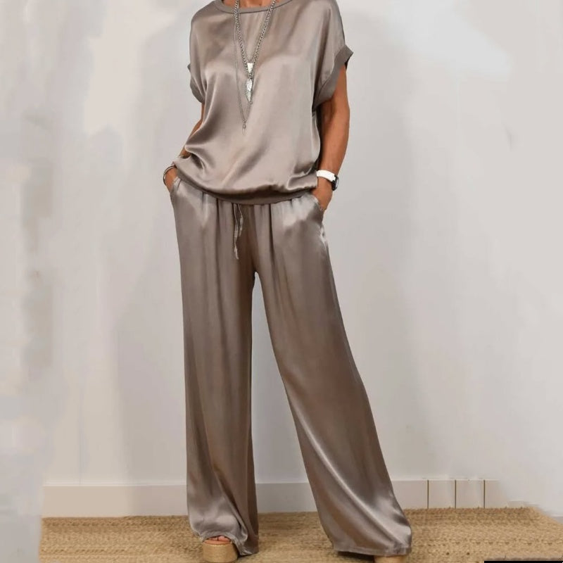 Rita - Elegant Two-Piece Set