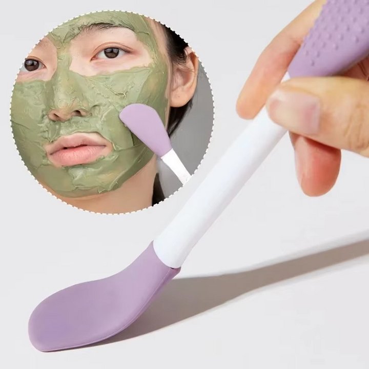GlowGlide — Silicone Face Mask Applicator Brush