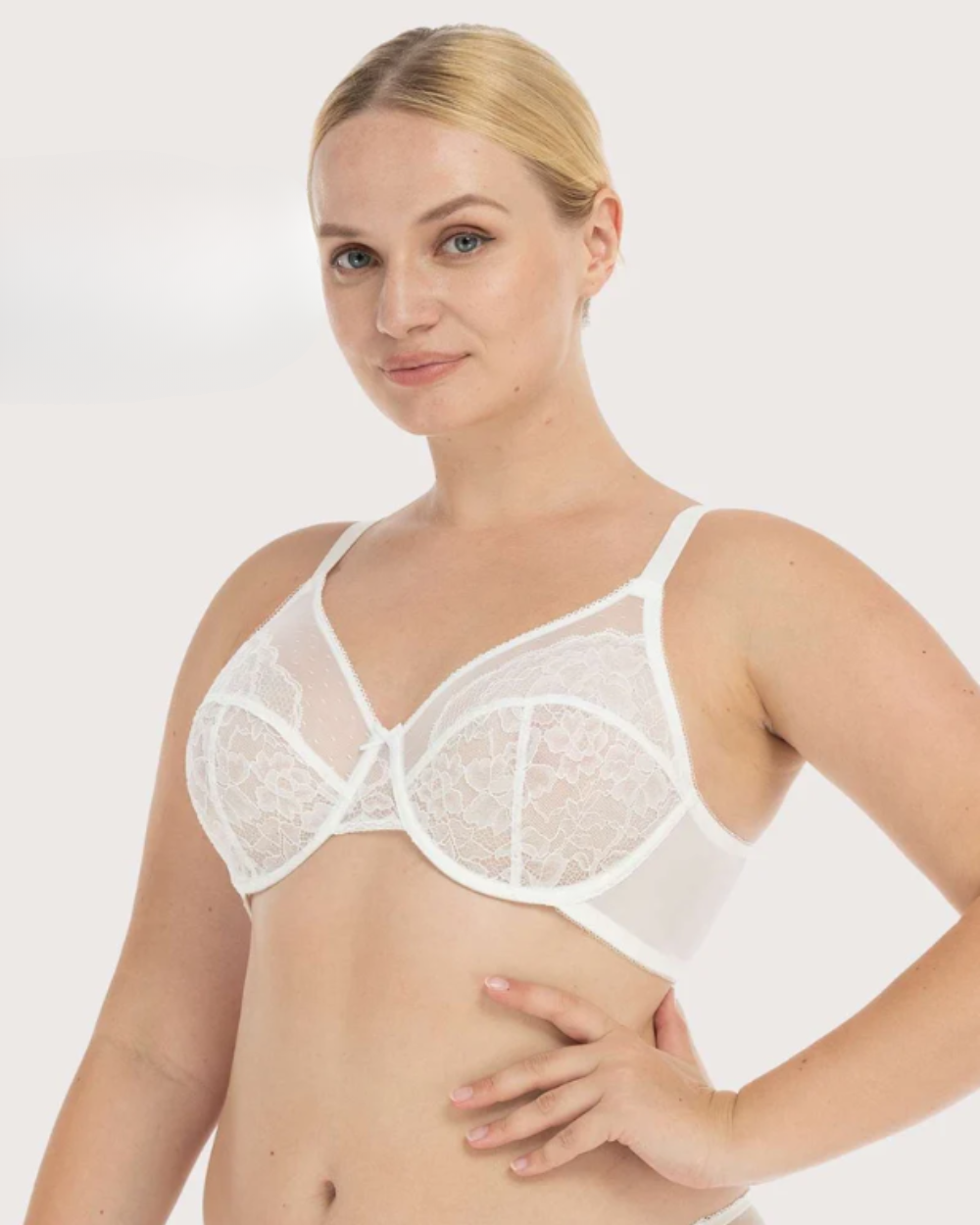 CurveLuxe - Lace Support Bra