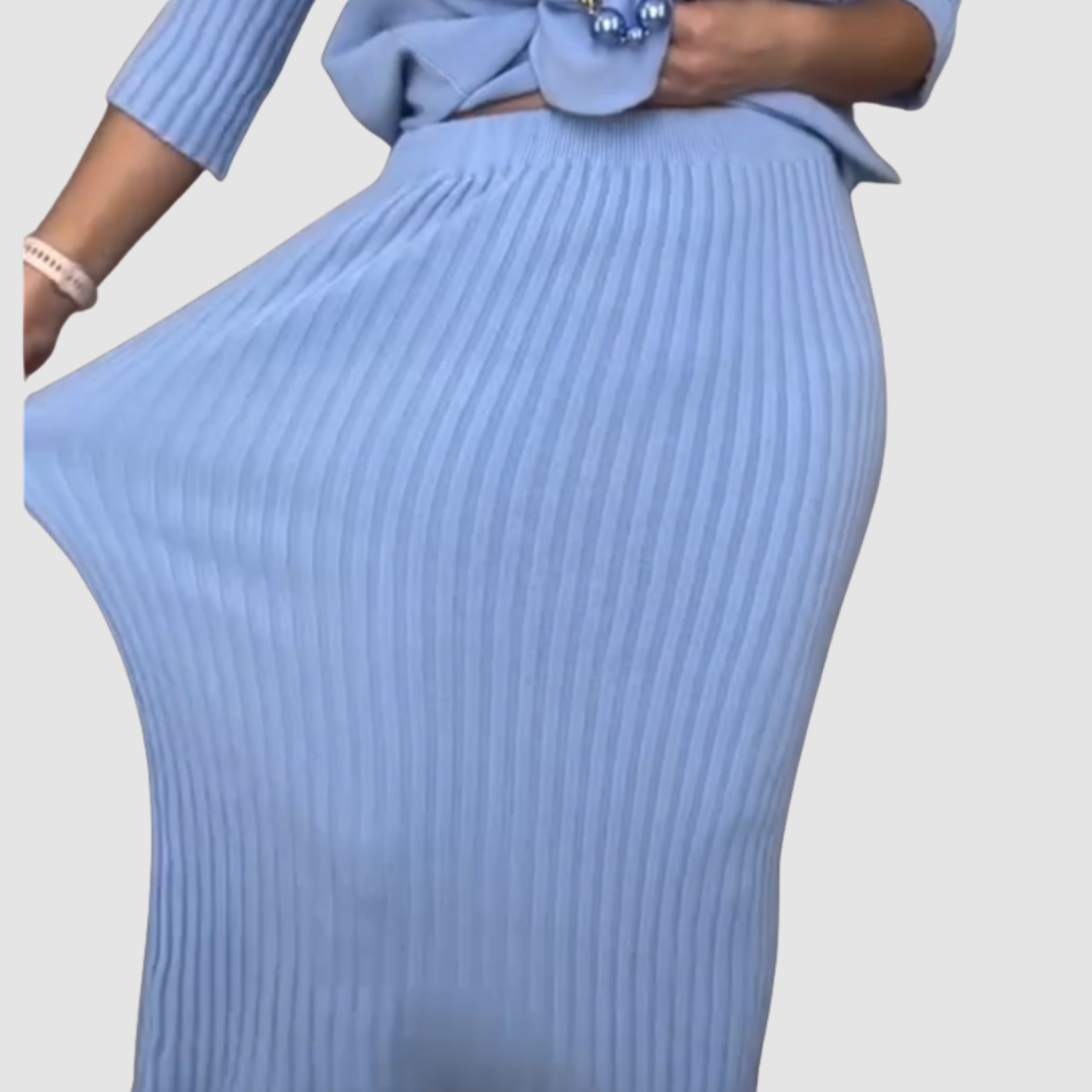 Delyssa - Elegant 2-delt sæt, afslappet top og ribbet midi-nederdel