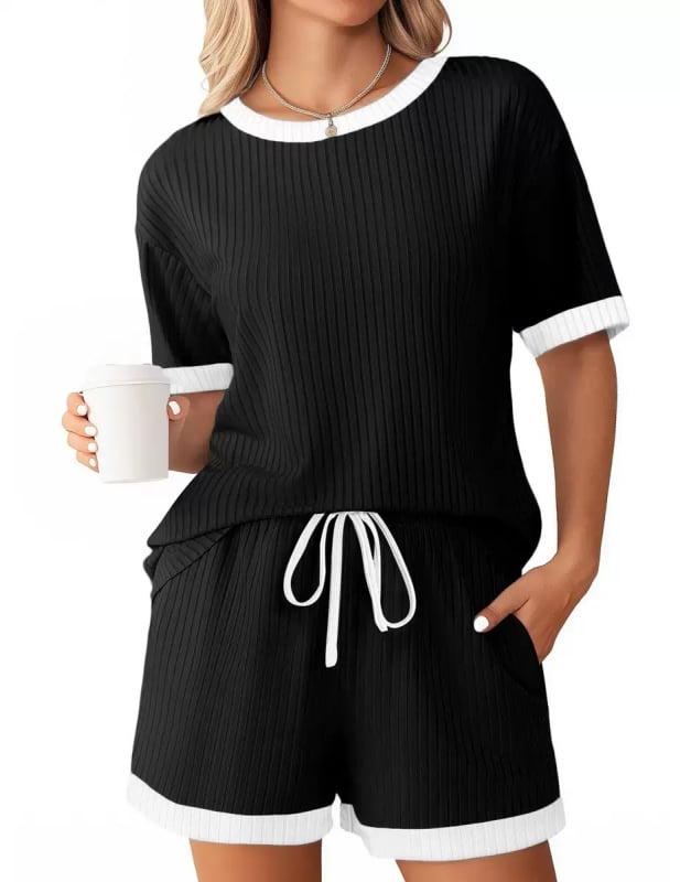 Γυναικείο σετ loungewear 2 τεμαχίων με σορτς