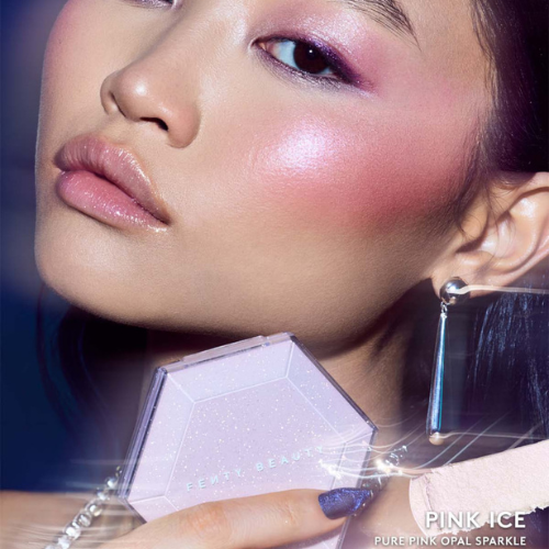 GlowMist - Shimmer Highlighter Powder