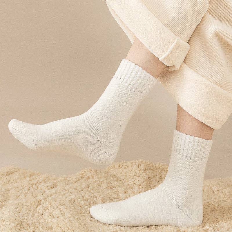 CozyCloud - Winter Comfort Socks