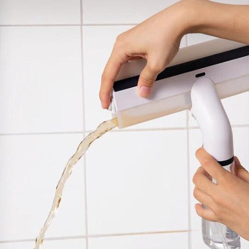 ClearSwipe - Window Spray Cleaner