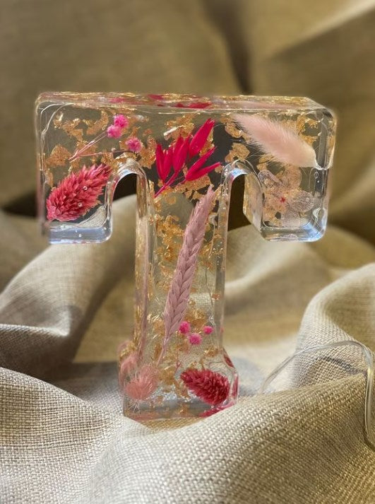 LunaBlossom - Floral LED Letter Lamp Personalized Decorative Light for Home Decor