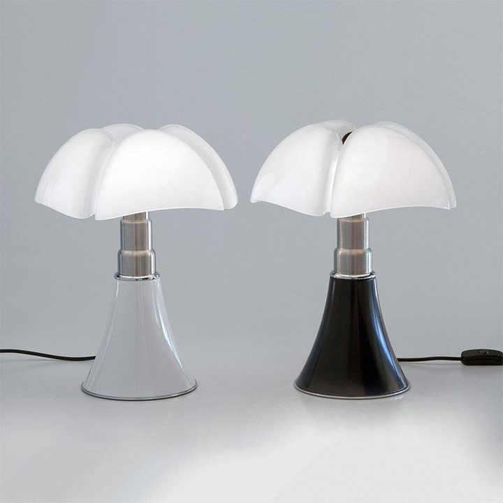 BloomSphere - Modern Flower Table Lamp
