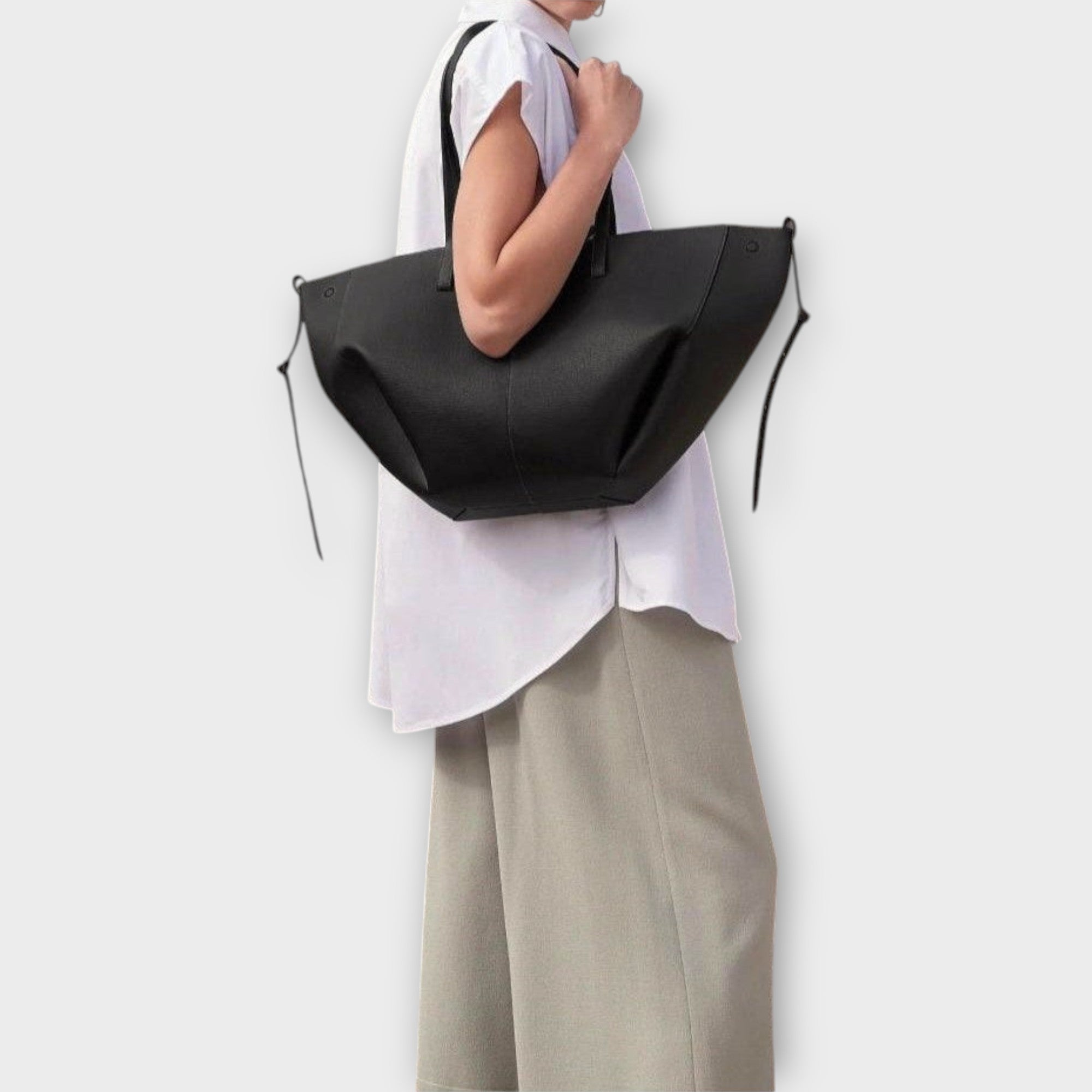 Monroe - Clean and Simple Design