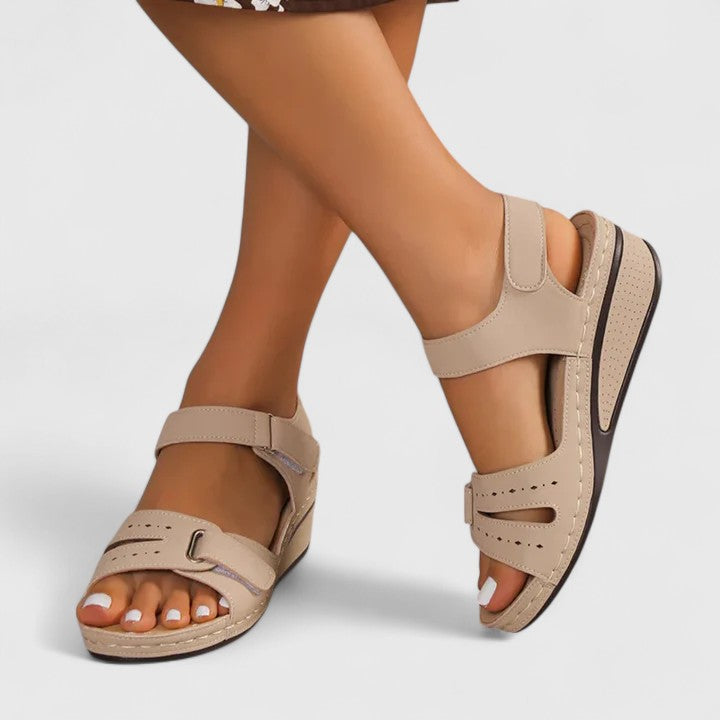 Guinevere - Orthopedic Sandals