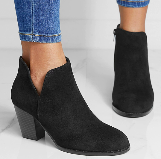 Stivaletto a punta effetto suede