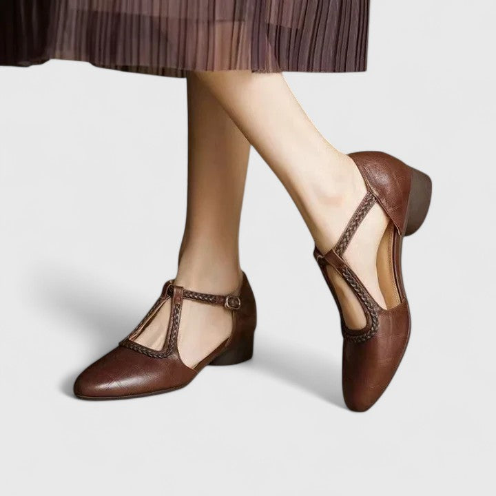 Delphine - Elegant Flat Sandals