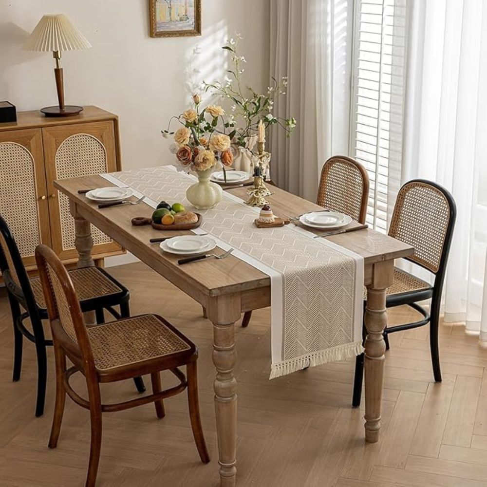 LoomÉtoile - Woven Zigzag Table Runner