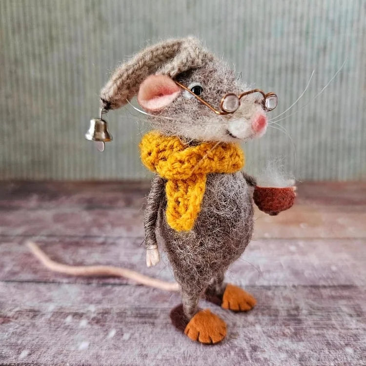 WhiskerWool – Handmade Needle-Felted Mouse Figurine