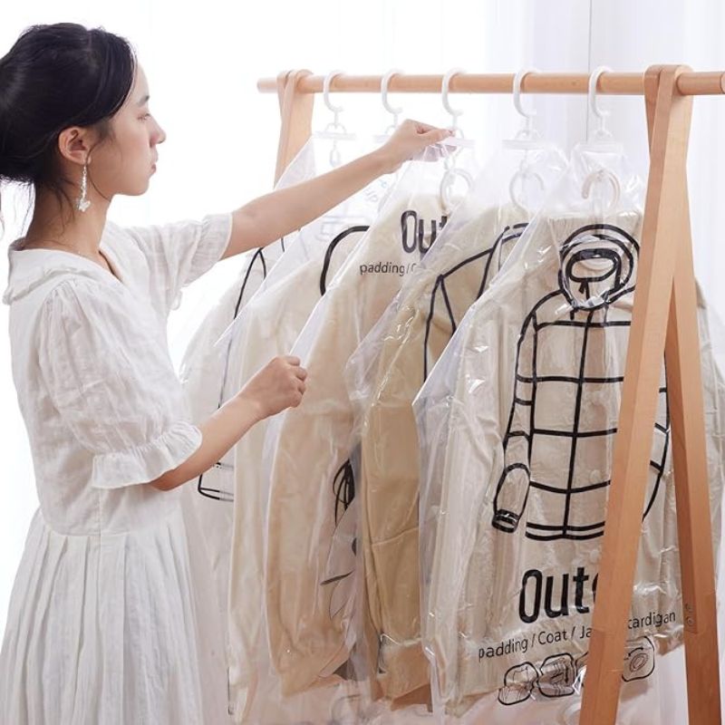 SpaceSeal - Vacuum Clothing Storage Bags