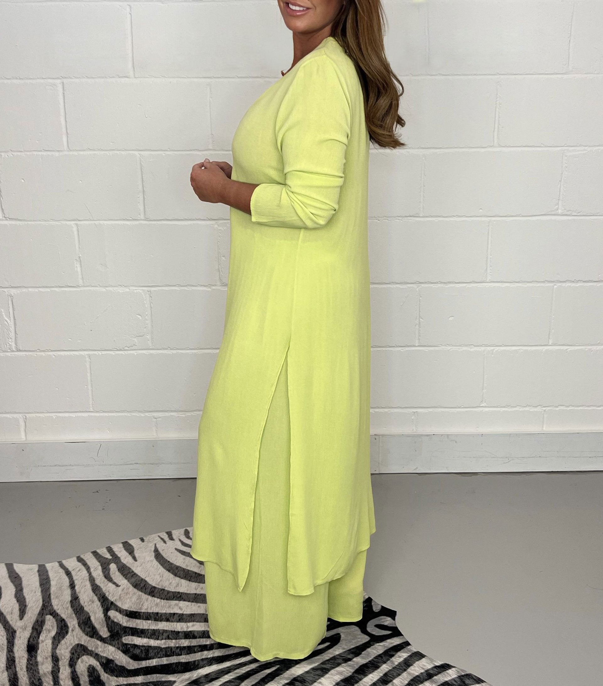 Women's Relaxed Fit Two-Piece Lounge Set with Wide Leg Pants
