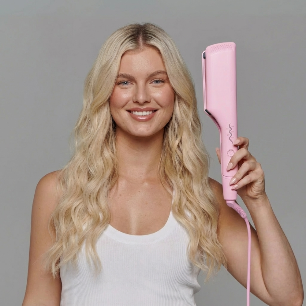 LumiFleur — Cordless Hair Straightener Brush for Portable Everyday Hair Styling