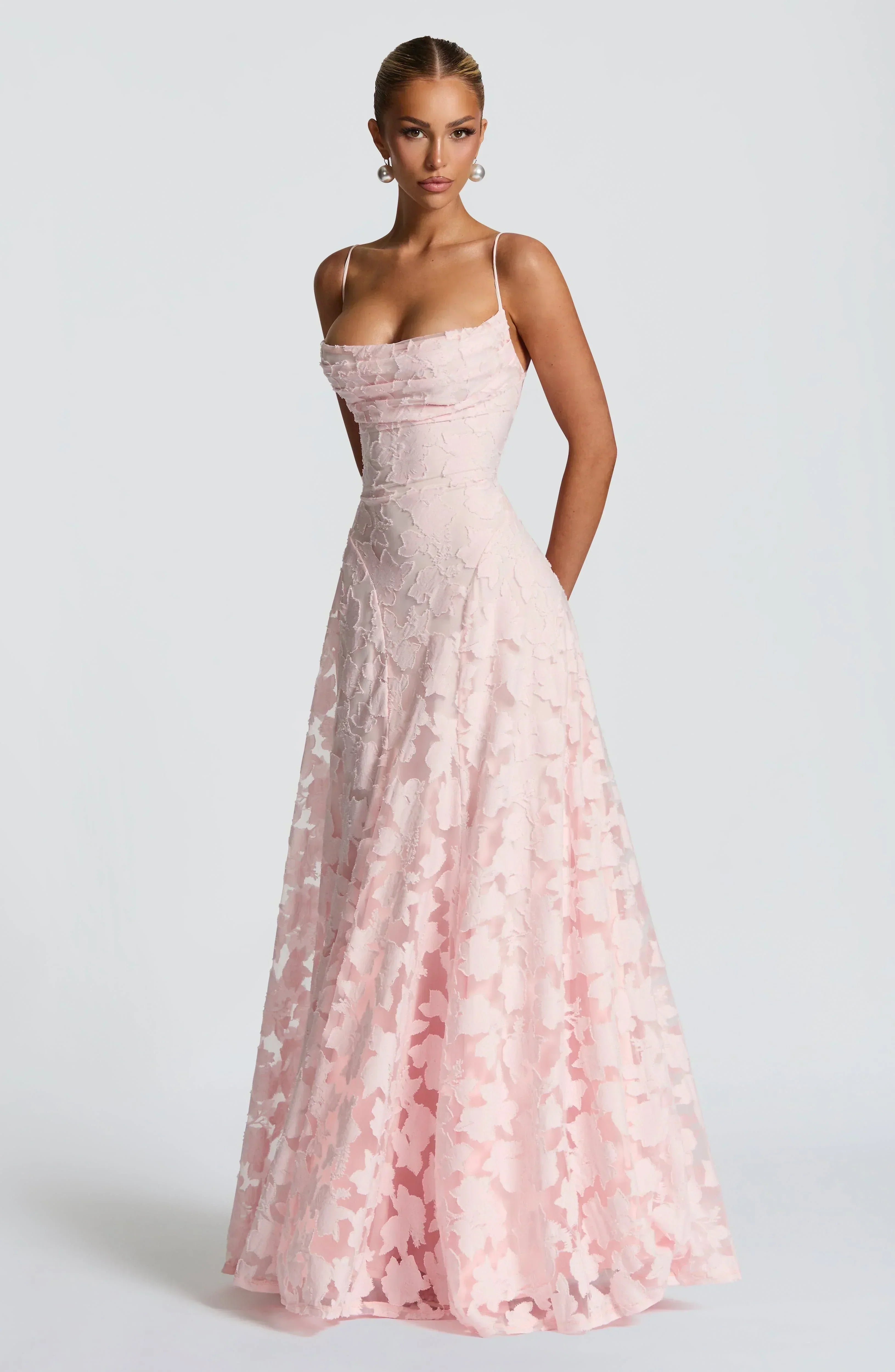 Vaynie - Women Elegant Maxi Dress