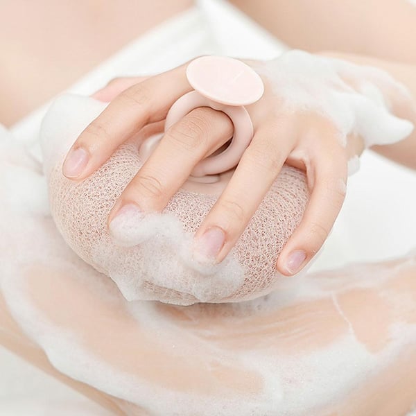 GlowVive — silikonový kartáč na tělo pro jemné čištění