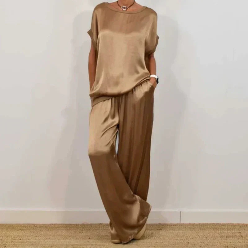 Rita - Elegant Two-Piece Set